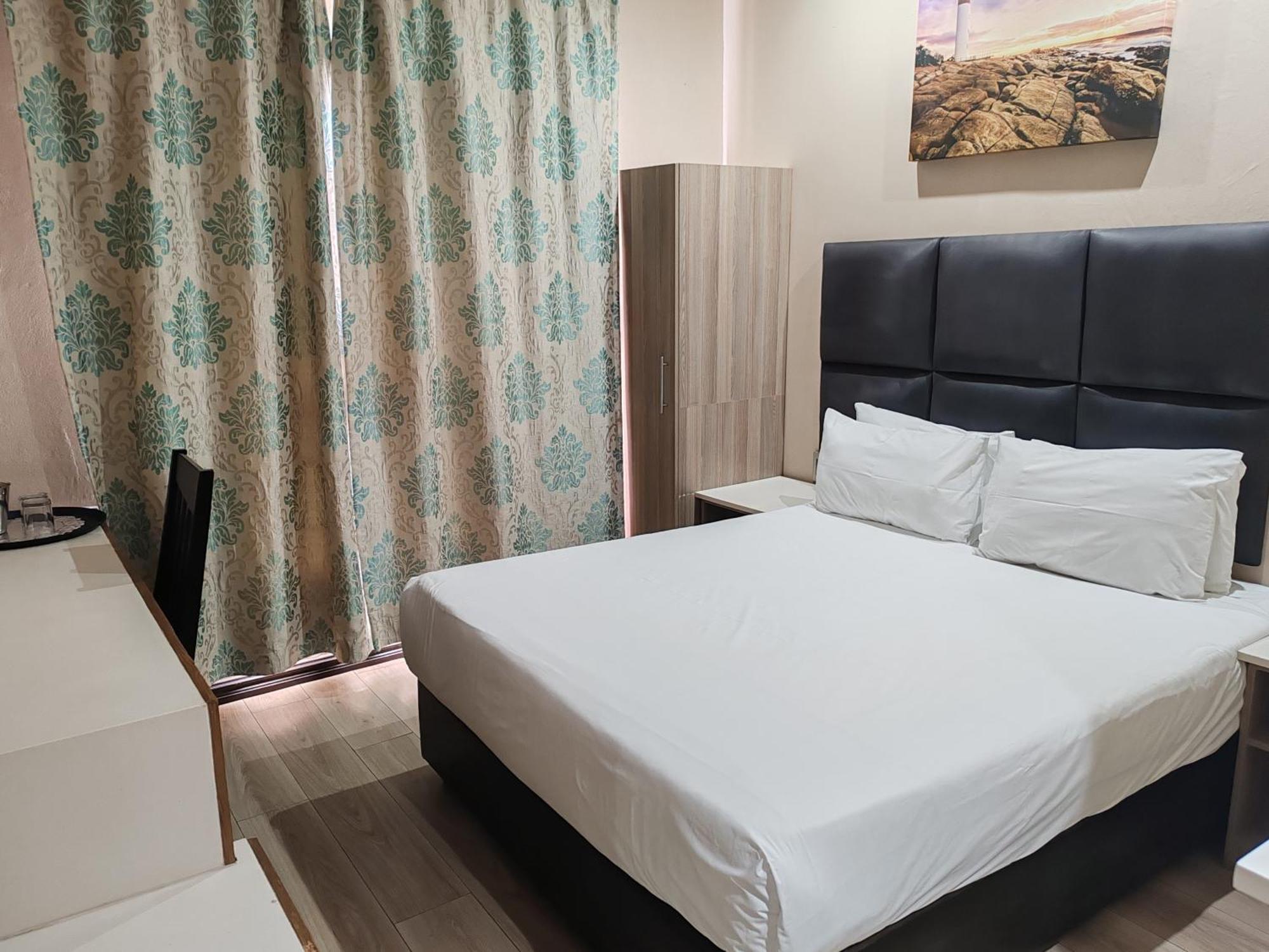 Regal Inn Umhlanga Gateway เดอร์บัน ภายนอก รูปภาพ