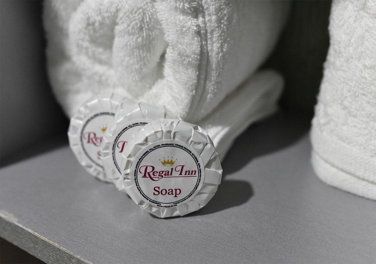 Regal Inn Umhlanga Gateway เดอร์บัน ภายนอก รูปภาพ