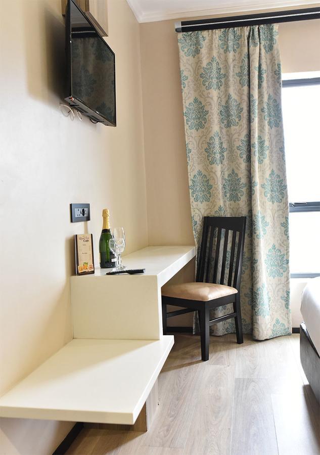 Regal Inn Umhlanga Gateway เดอร์บัน ภายนอก รูปภาพ